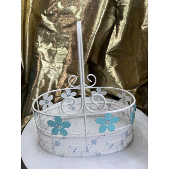 Vintage White Wire Basket W/ Blue Flower Accents & Handle 7.5" x 8.5" - Picture 6 of 6